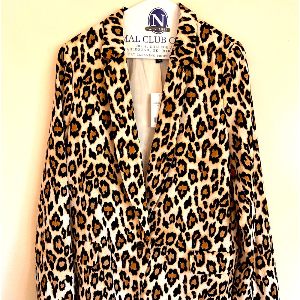 NWT banana, republic suit, jacket